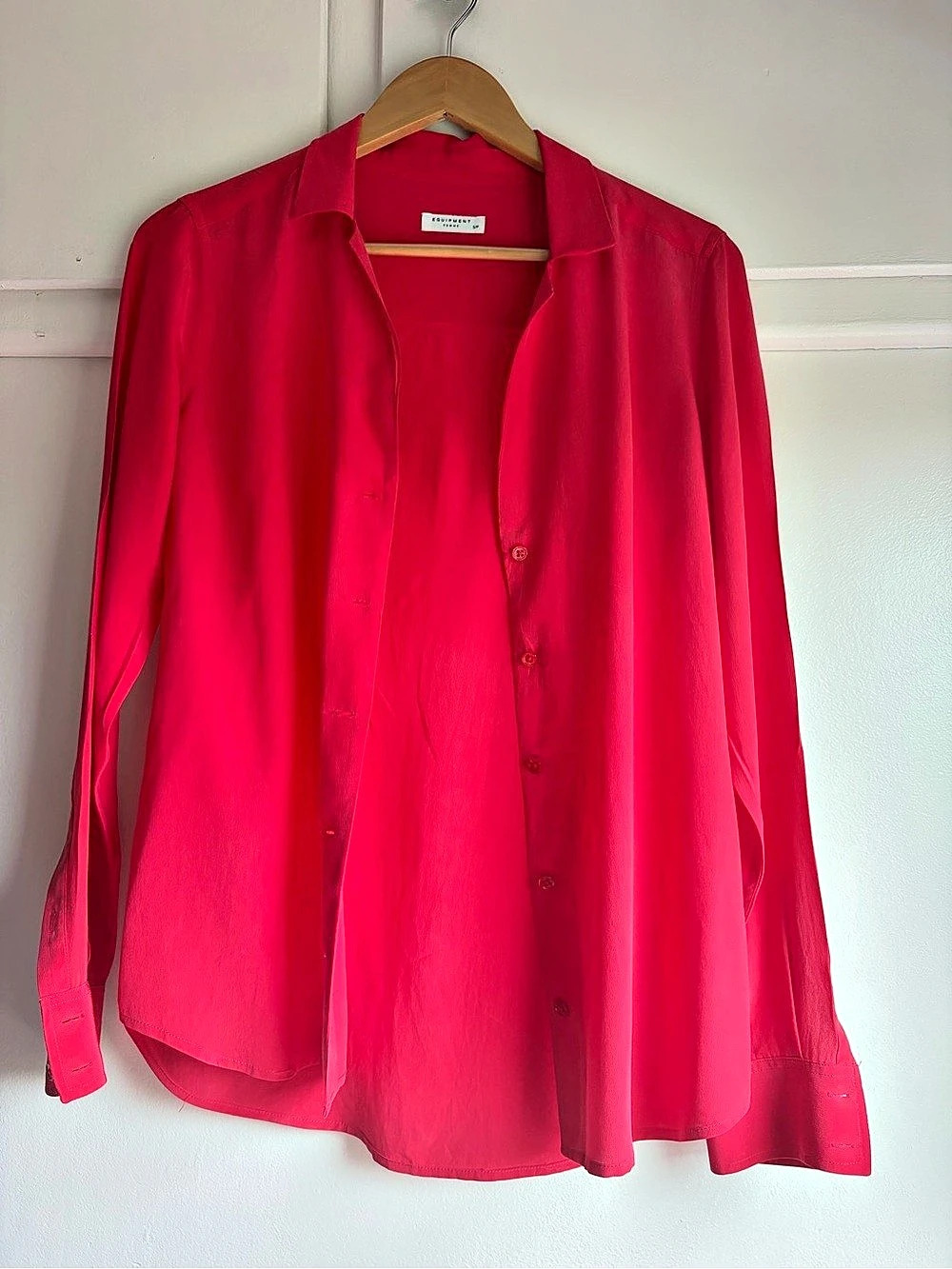 Equipment Silk Georgette Crepe Shirt Silk Button Down in Pink Small Like New